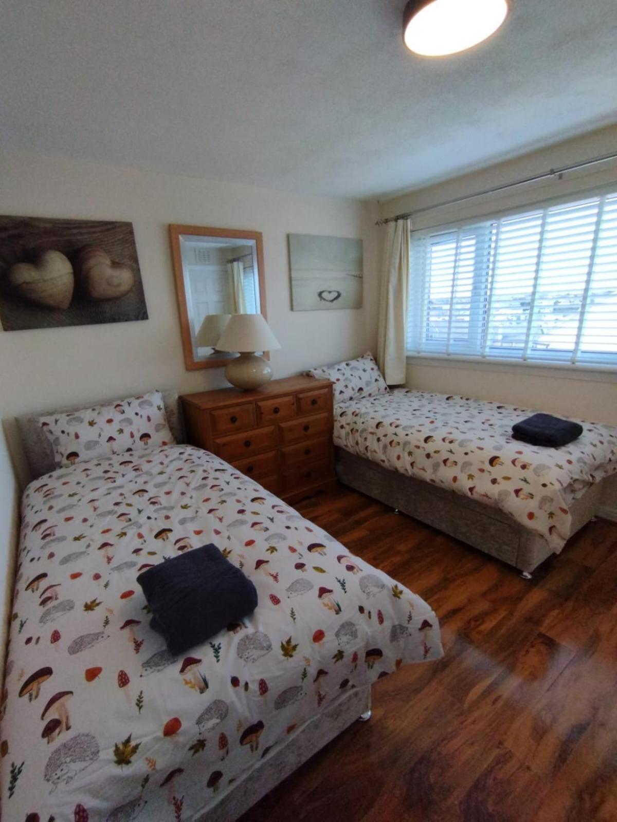 Edinburgh Villa 3 Bed Rooms House In Edinburgh - Private Parking Exterior foto