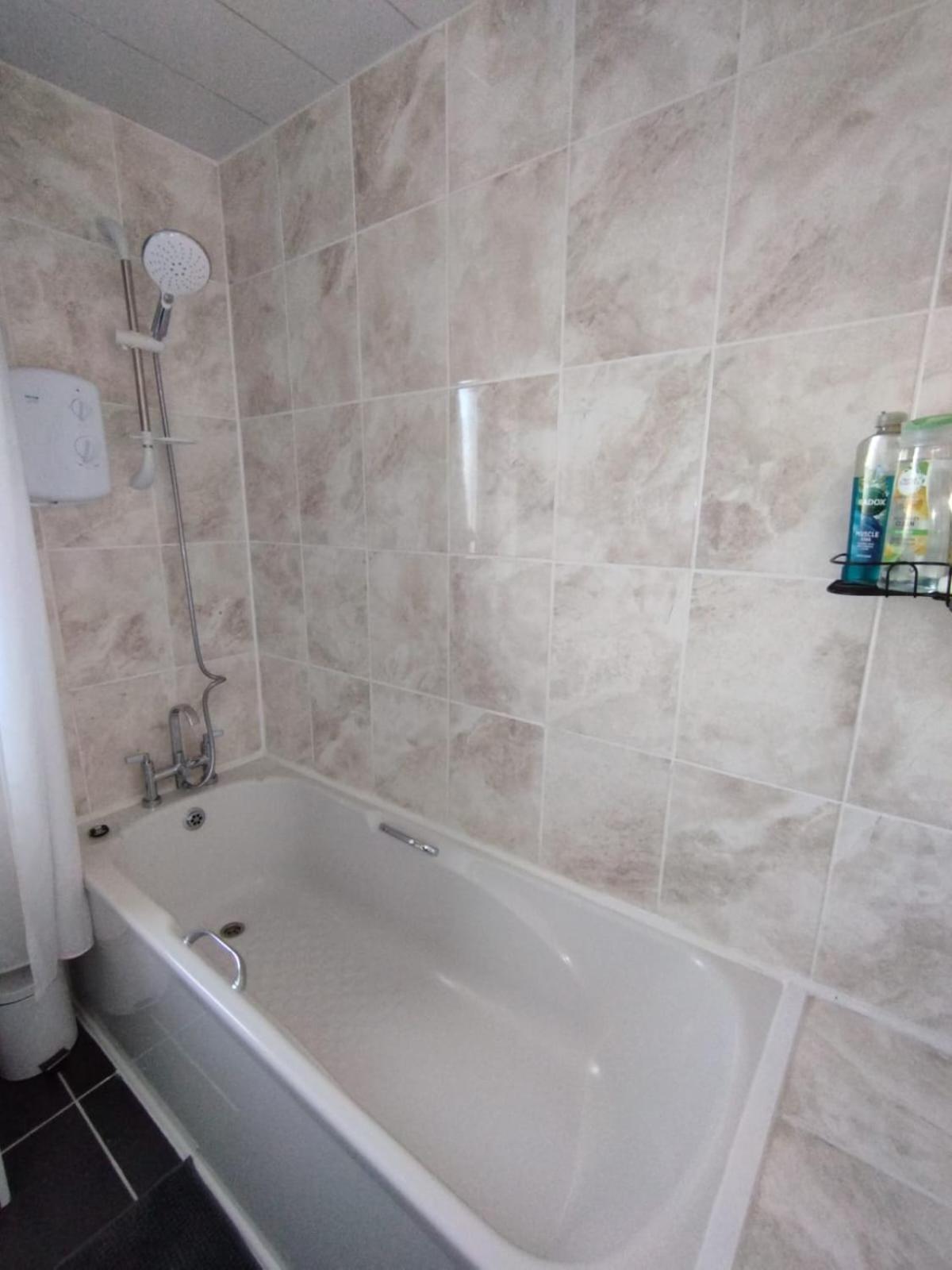 Edinburgh Villa 3 Bed Rooms House In Edinburgh - Private Parking Exterior foto